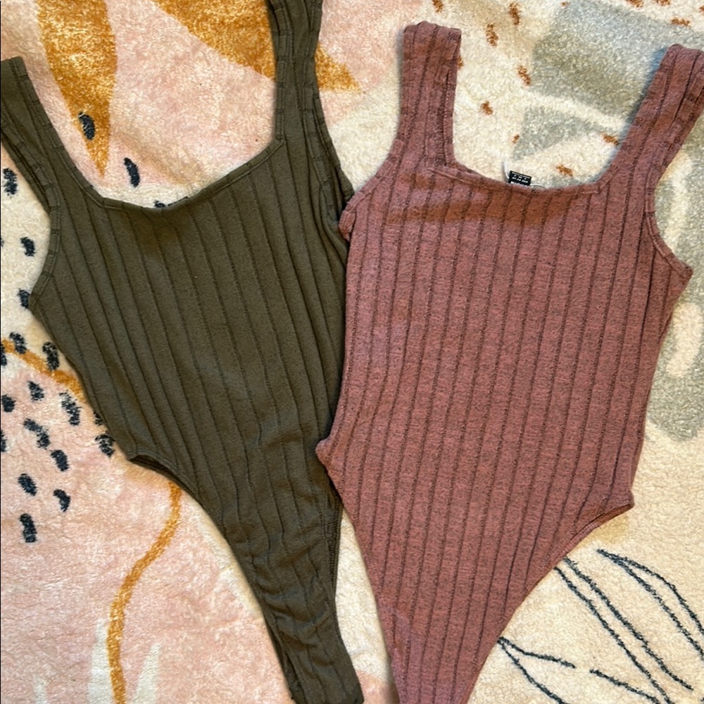 SHEIN Green and Pink Ribbed Bodysuits - Picture 5 of 5